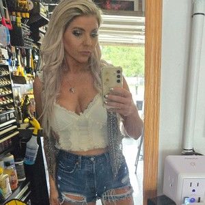 Meet your Posher, Bethany